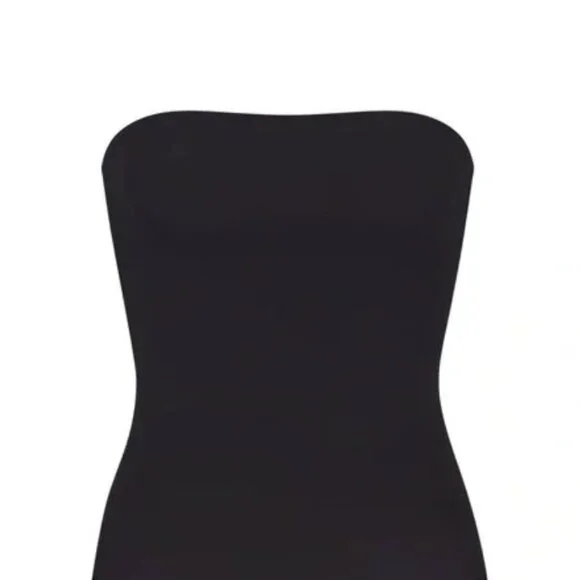 NWT SKIMS Fits Everybody Tube Top Built in Shelf Bra Onyx Black Size S - Picture 4 of 5